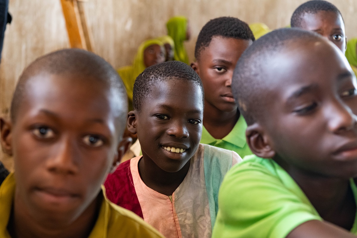 ضمن برامج رابطة العالم الإسلامي في القارة الإفريقية د. العيسى يدشن مشروعات إغاثية وتنموية في السنغال