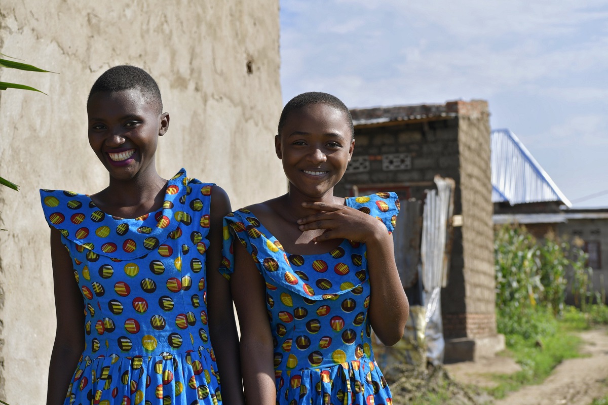 د. العيسى يشرف على برامج الرابطة لمكافحة العمى في أفريقيا.. ويزور مراكز الرعاية الاجتماعية في بوروندي