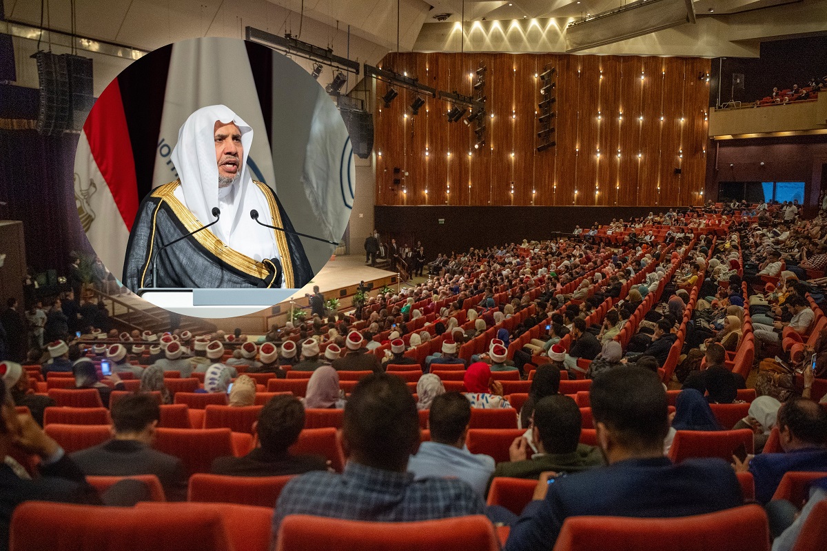 Excellency Sheikh Dr. Mohammed Al-Issa, Secretary-General of the MWL, delivered a lecture on the East and the West at the Bibliotheca Alexandrina.