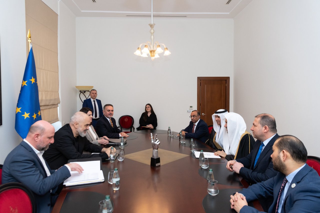 At the Prime Minister's residence in the capital, Tirana, His Excellency Mr. Edi Rama, the Prime Minister of the Republic of Albania, welcomed His Excellency Sheikh Dr. Mohammed Al-Issa