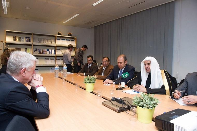 الأوروبيون يرفضون إدعاءات انتشار الإسلام بالقوة..ويؤيدون جهود رابطة العالم الإسلامي في نشر سماحة الإسلام