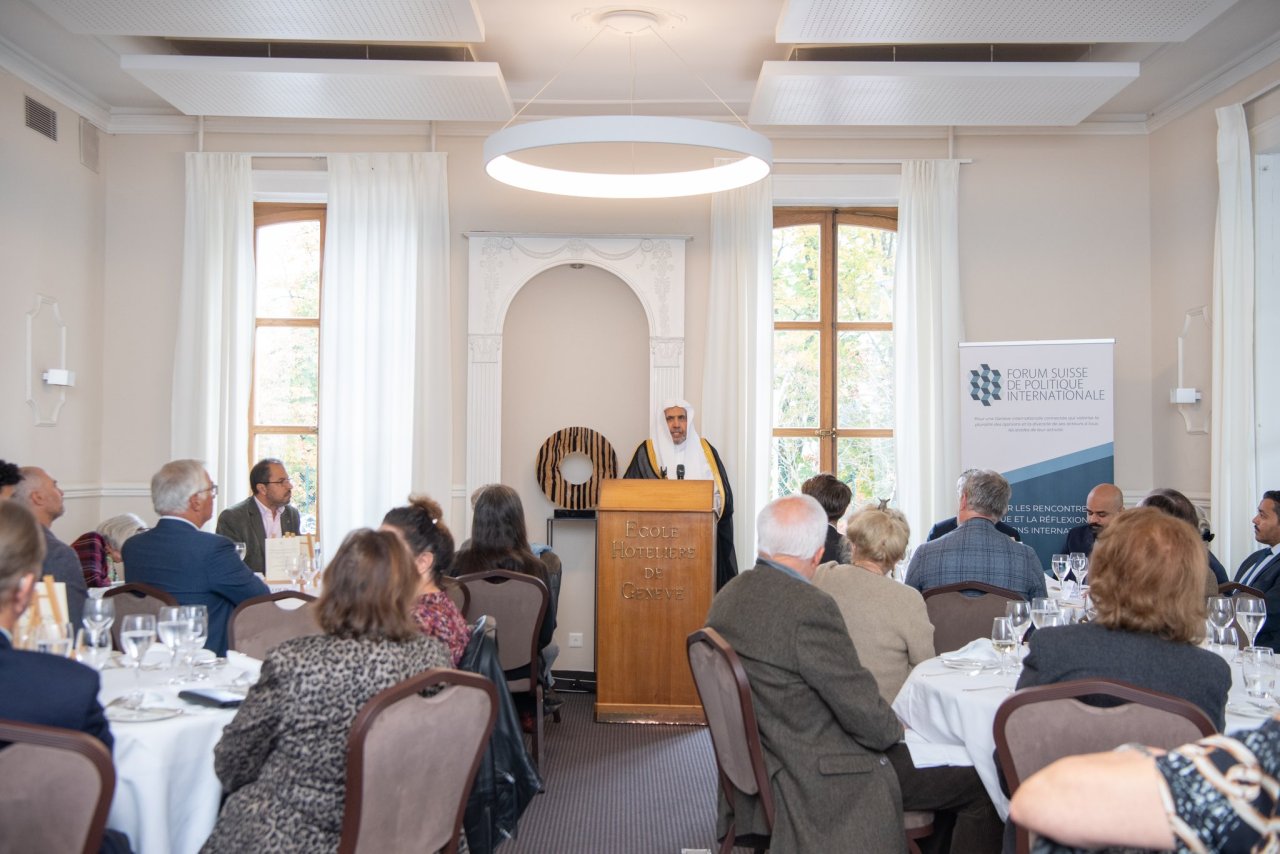 At the invitation of the Swiss Forum on International Policy:  His Excellency Sheikh Dr. Mohammed Al-Issa, Secretary-General of the MWL, delivered a lecture entitled: "Islam and the West: