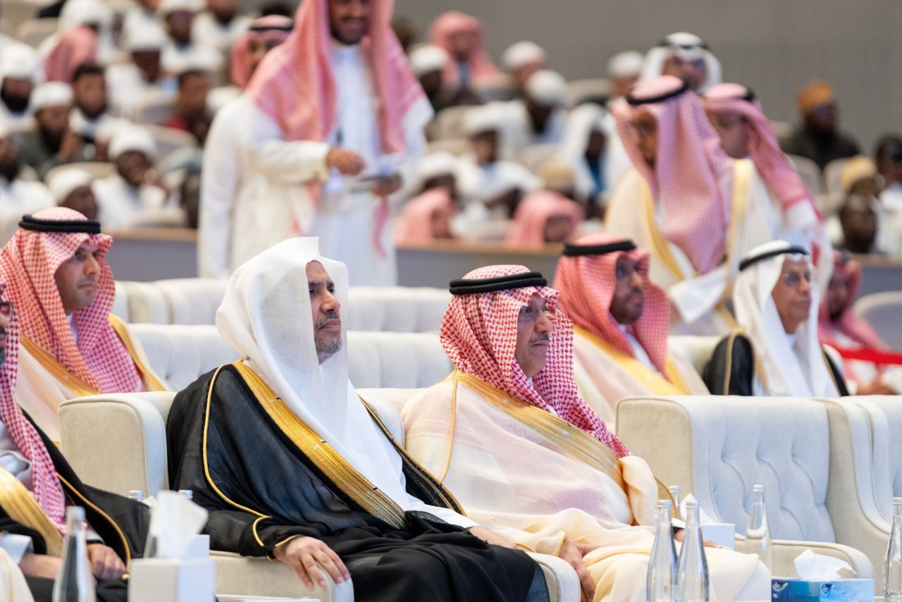 سعودی وزیر تعلیم،عزت مآب یوسف البنیان کی موجودگی میں :