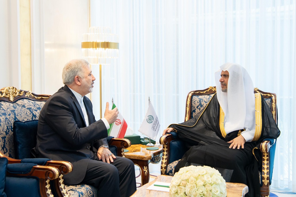 His Excellency Sheikh Dr. Mohammed Alissa, Secretary-General of the MWL , met with His Excellency Dr. Alireza Enayati