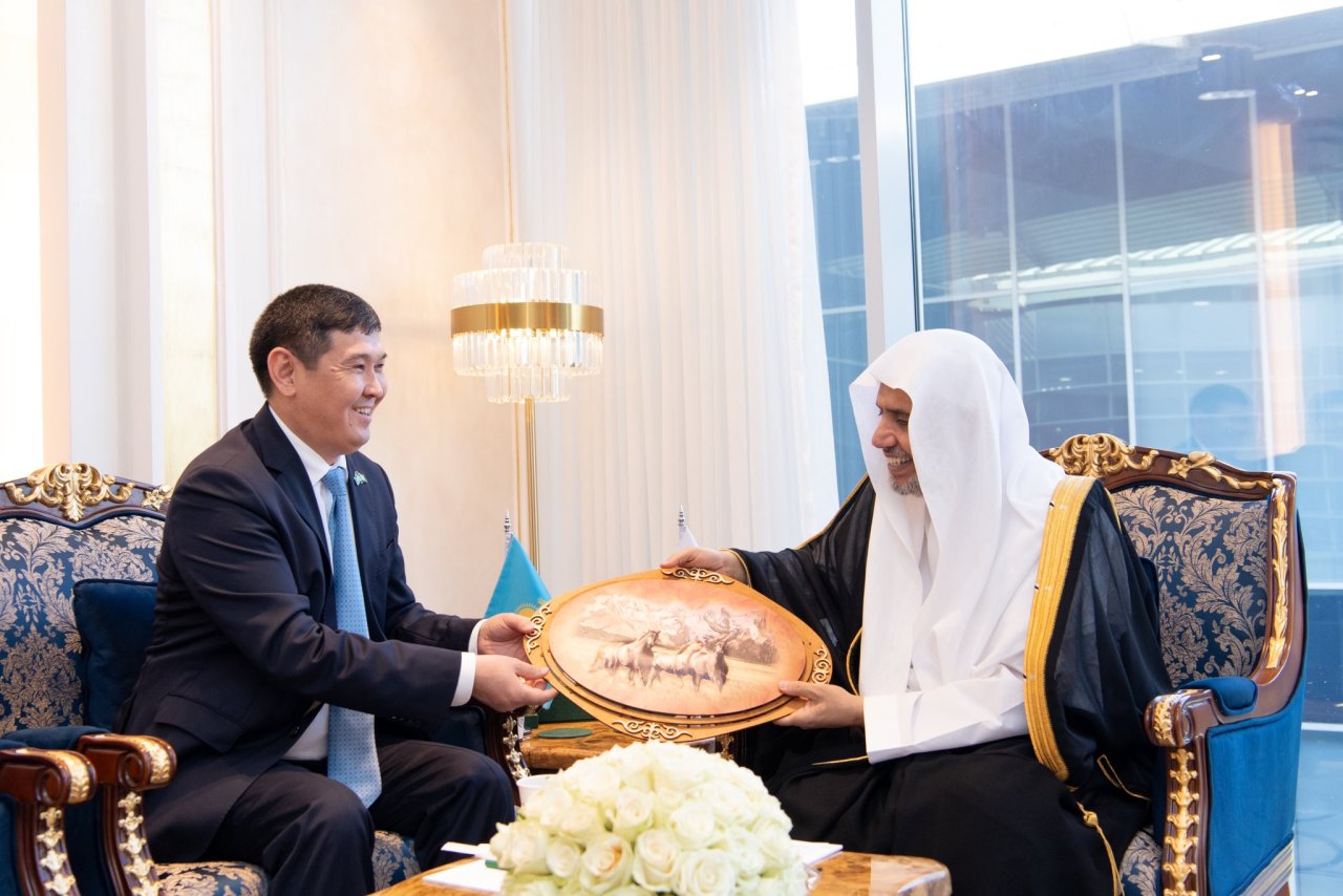 At his office in Riyadh, His Excellency Sheikh Dr. Mohammed Alissa, Secretary-General of the MWL, met with His Excellency Amb. Menilbekov Madiyar