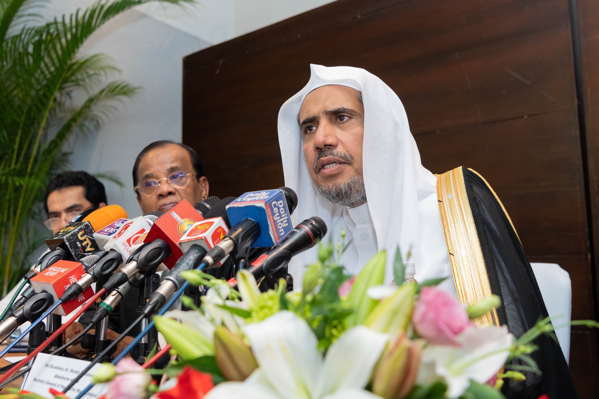 Le gouvernement de Colombo a organisé une conférence de presse pour le D. Mohammad Alissa à laquelle a participé un grand nombre de journalistes sri lankais et internationaux