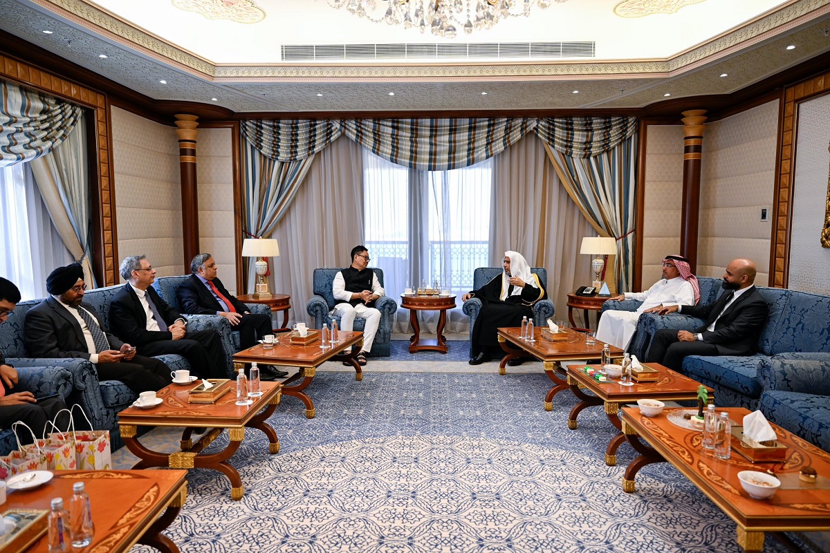 In Jeddah, His Excellency Sheikh Dr. Mohammed Al-issa  ,  met with Mr. Kiren Rijiju