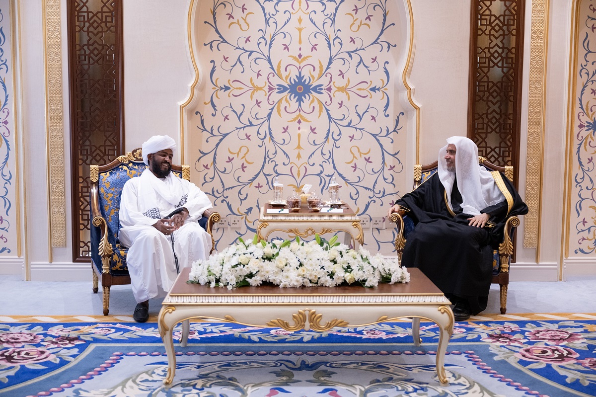cheikh Mohammed Al-Issa a reçu à La Mecque, le Ministre des Affaires Religieuses et des Waqfs de la République du Soudan, M.Omar Bakhit Mohamed