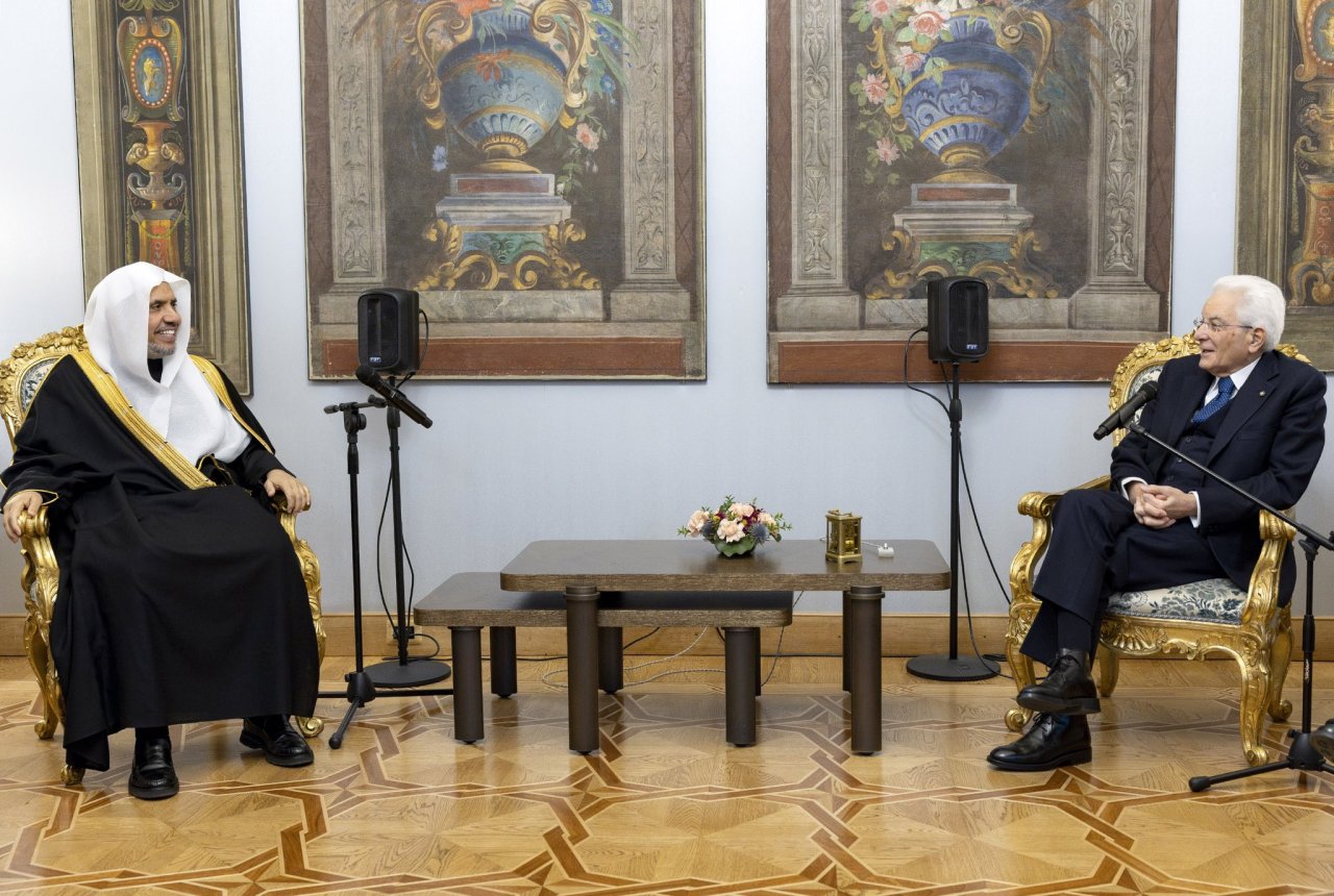 Le Président de la République italienne, M. Sergio Mattarella, a reçu hier soir au palais présidentiel de Rome , cheikh Mohammed Alissa