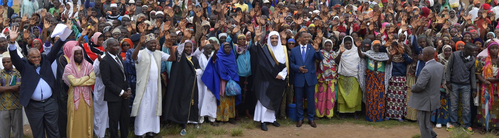 معالي الأمين العام لرابطة العالم الإسلامي الشيخ د. محمد العيسى خلال لقاء أخوي في العمق الأفريقي عكس وجدان الرابطة الحاضن للجميع