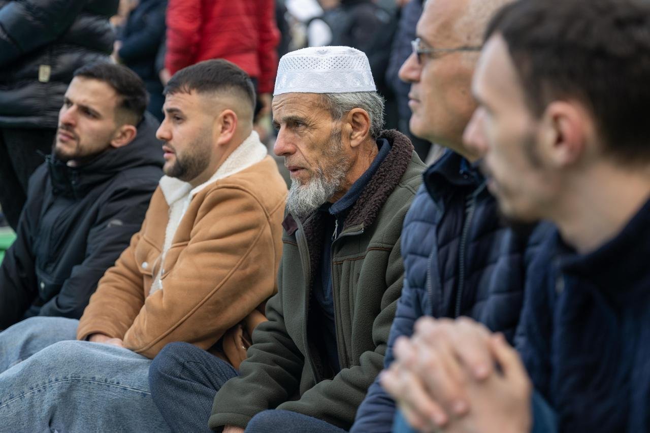 cheikh Mohammed Alissa prononce le sermon de l’Aïd, en réponse à l’invitation du Président de la République d’Albanie