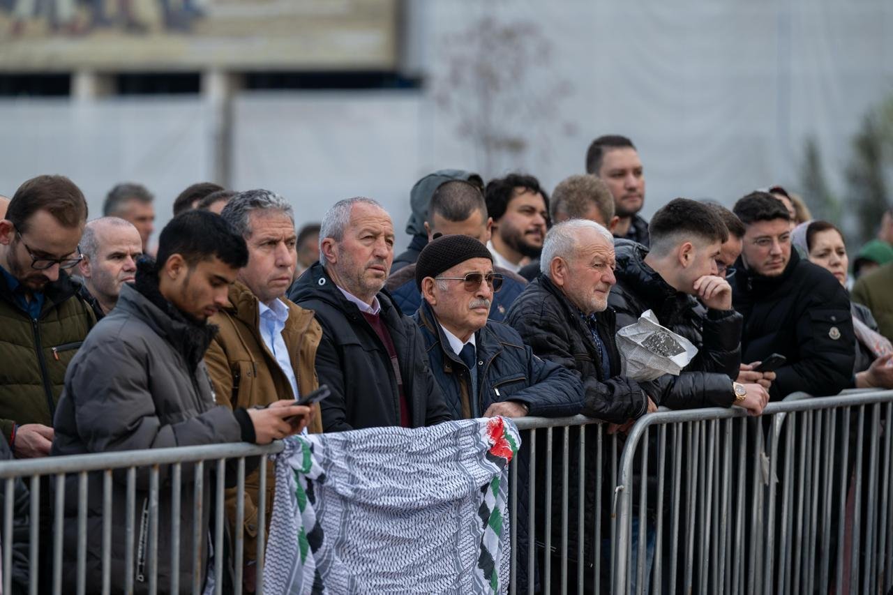 cheikh Mohammed Alissa prononce le sermon de l’Aïd, en réponse à l’invitation du Président de la République d’Albanie