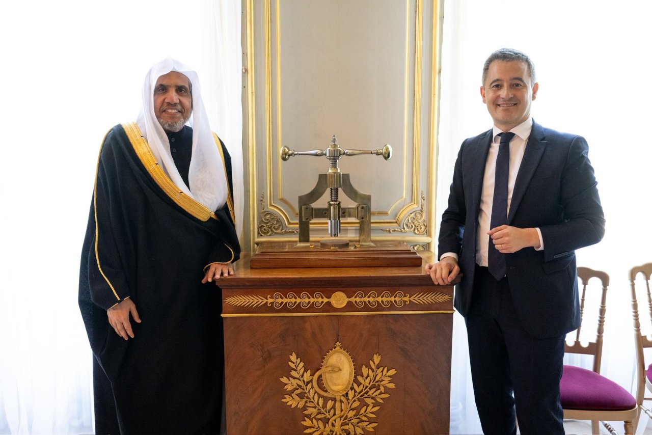 As part of his visit, during which he accepted invitations from prominent global centers for thought and study to discuss developments.