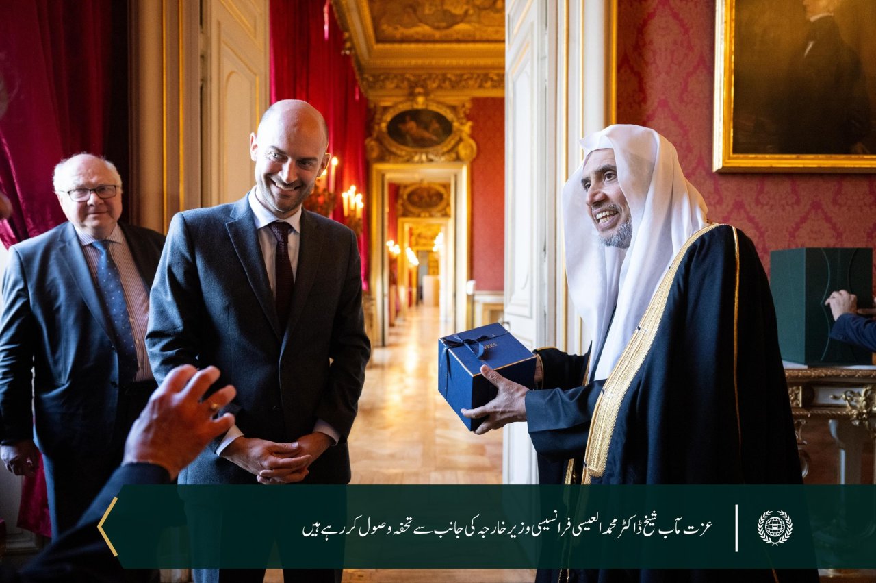 سیکرٹری جنرل رابطہ ڈاکٹر العیسی کی پیرس میں فرانسیسی وزیر خارجہ سے ملاقات