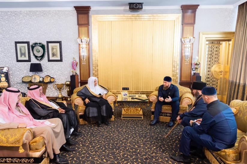 افتتاح أكبر مسجد في أوروبا بالشيشان .. وأمين عام رابطة العالم الإسلامي يلقي خطبة جمعته الأولى