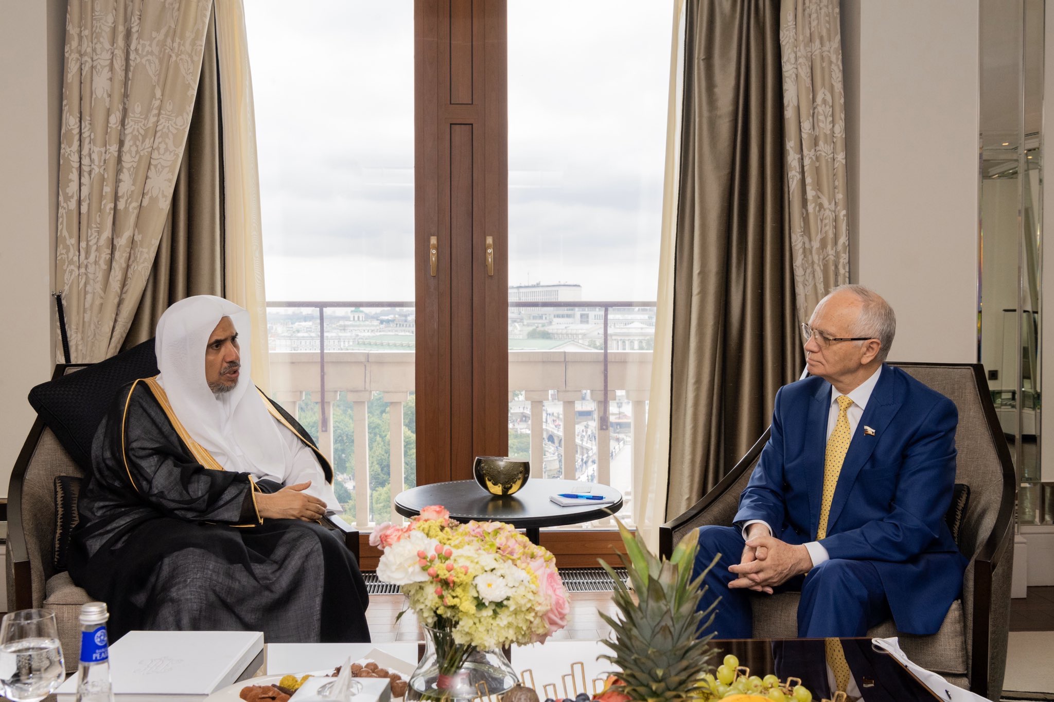 التقى معالي الشيخ د. محمد العيسى صباح اليوم بموسكو السيد فاريت موخاميتشين مسؤول المجموعة الإستراتيجية "روسيا - العالم الإسلامي" الذي دعا رابطة العالم الإسلامي لتعيين ممثل لها في المجموعة