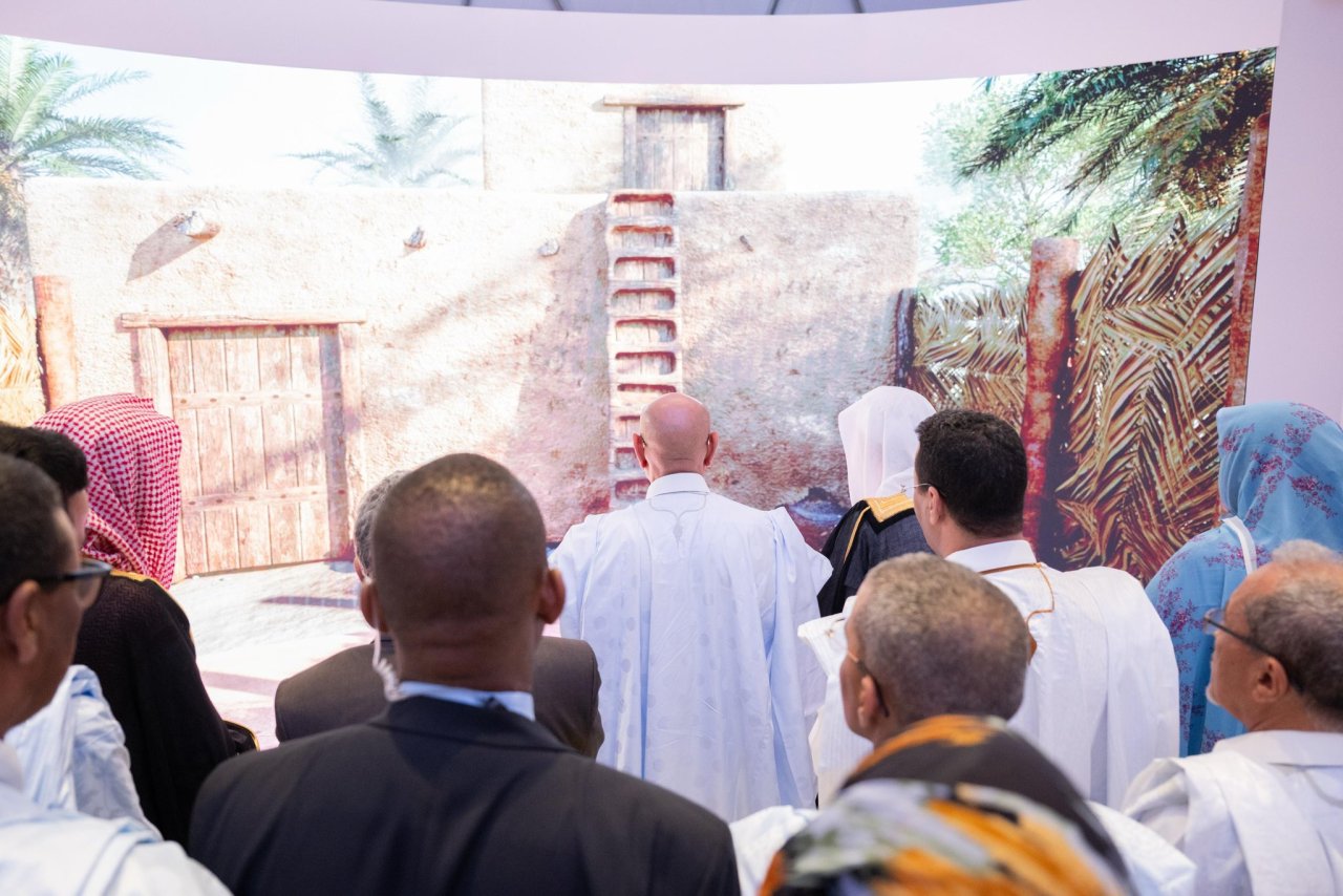 Dans le cadre du plan d’expansion internationale du musée, et en présence du Secrétaire général de la Ligue, le Président mauritanien a inauguré le Musée sur la tradition prophétique