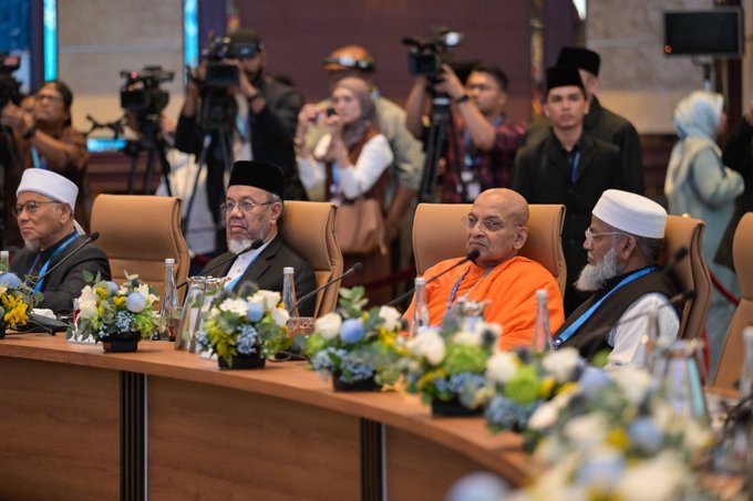 القضية الفلسطينية.. ‏ القضية المركزيّة في الوجدان العربي والإسلامي، وقد مثَّل المؤتمرُ الدوليُّ رفيع المستوى للتسوية السلمية للقضية الفلسطينية وتنفيذ حلِّ الدولتين