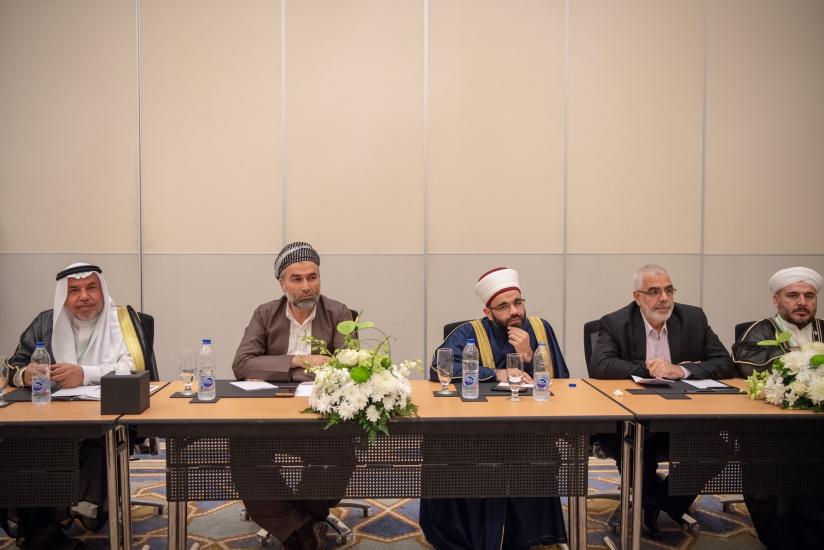 معالي الشيخ د. محمد العيسى يلتقي وفد كبار العلماء العراقيين ورئيس وأعضاء المجمع الفقهي العراقي برئاسة سماحة الشيخ العلامة أحمد حسن الطه