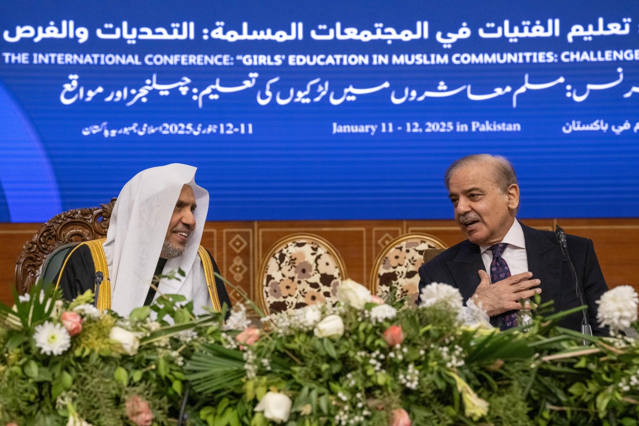 اسلام آباد میں وزیراعظم پاکستان کی سرپرستی میں رابطہ عالم اسلامی کی جانب سے مسلم معاشروں میں بچیوں کی تعلیم کے لئےبین الاقوامی اقدام کا آغاز