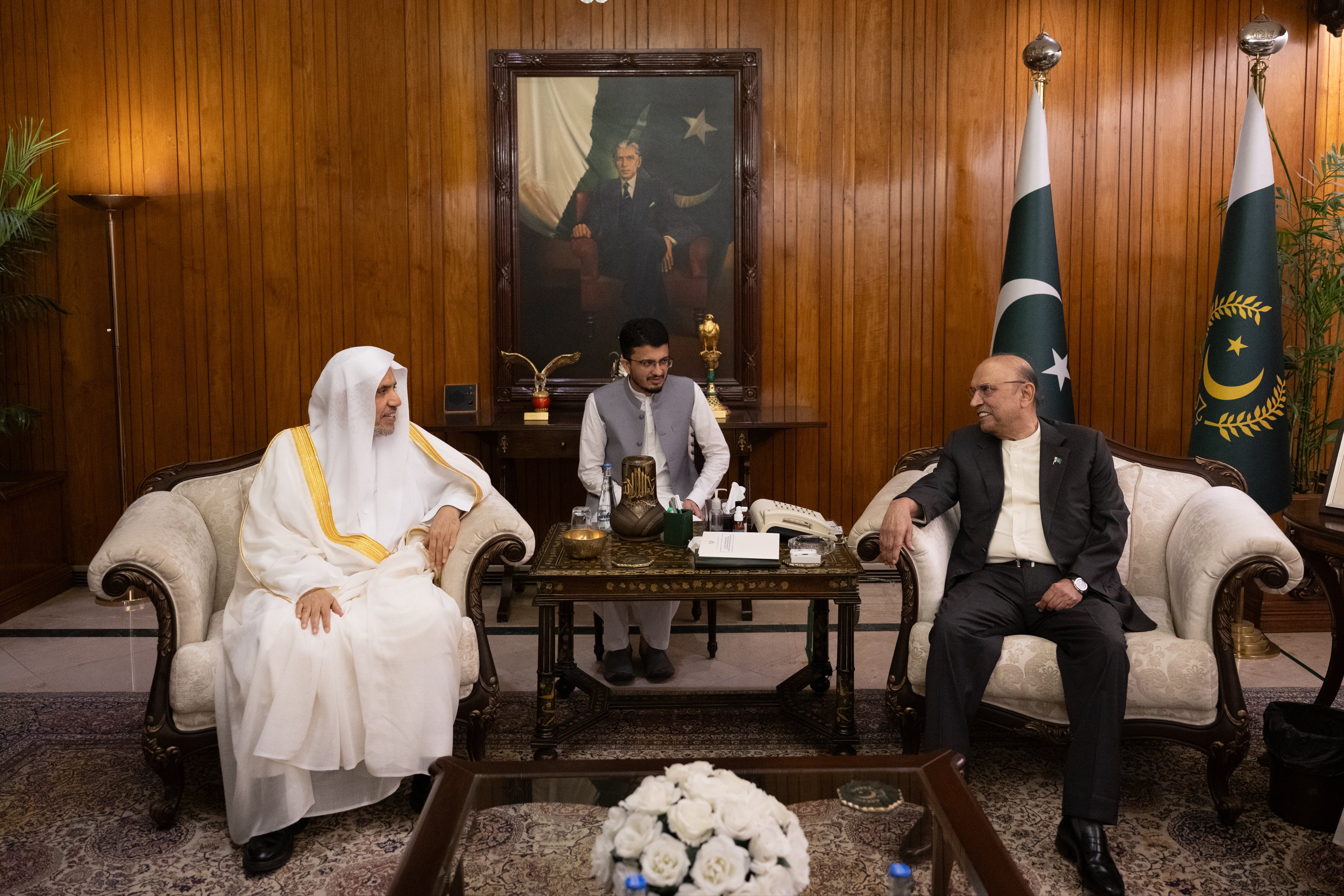 H.E. Mr. Asif Ali Zardari, the President of the Islamic Republic of Pakistan, received H.E. Sheikh Dr. Mohammed Alissa, Secretary-General of the Muslim World League (MWL) and Chairman