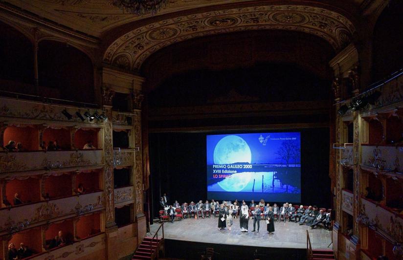 تقديراً للعَالم الإسلامي جائزة رائد عصر النهضة الأوروبية جالليلو تُمنح هذا العام لمعالي الأمين العام