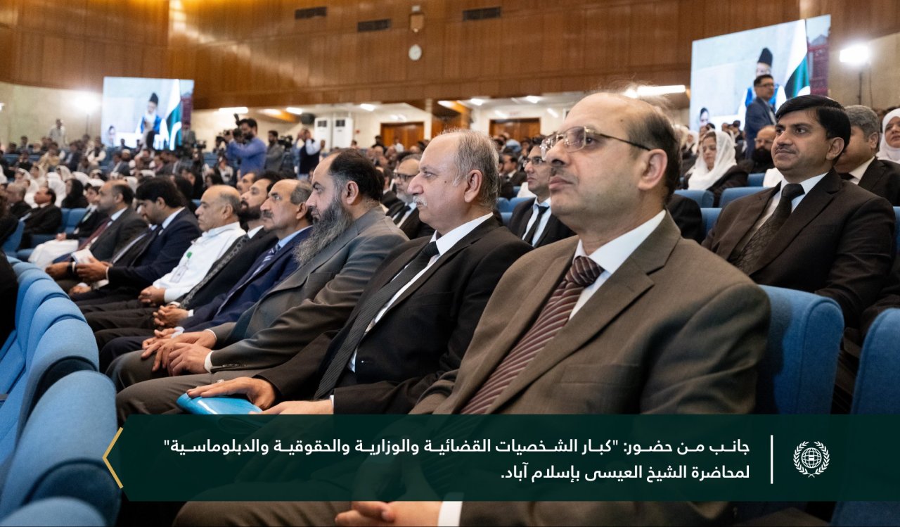 ظُهرَ أمس في العاصمة الباكستانية "إسلام آباد"، والأول من نوعه في تاريخ المحكمة العليا الباكستانية: